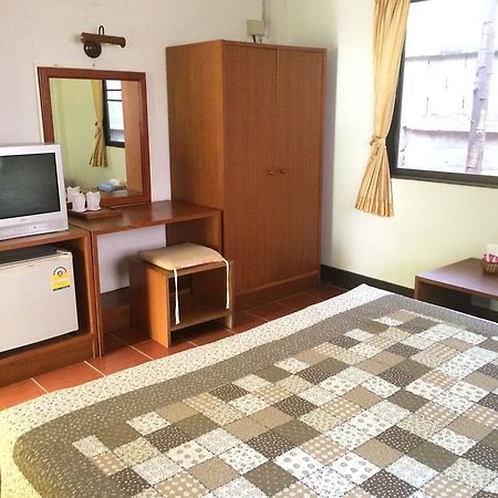 Ban Suan Klang Muang Resort Mae Hong Son Esterno foto