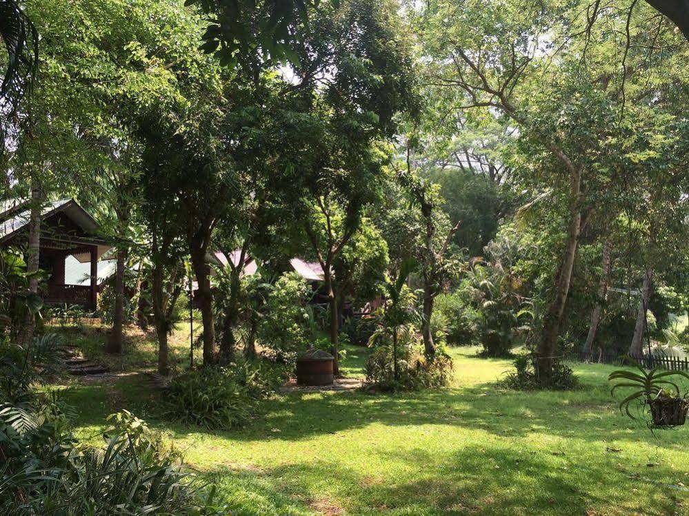 Ban Suan Klang Muang Resort Mae Hong Son Esterno foto