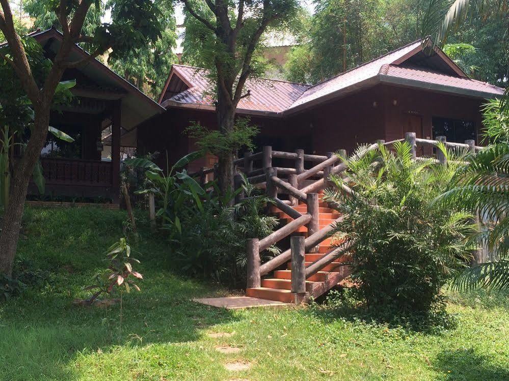 Ban Suan Klang Muang Resort Mae Hong Son Esterno foto